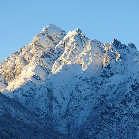 Pensiun Aldier Otel 3*