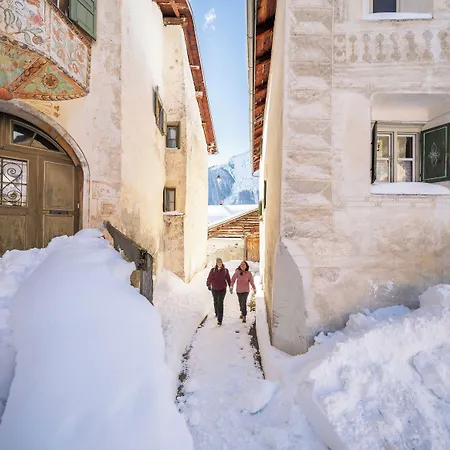 Hotel Pensiun Aldier 3*