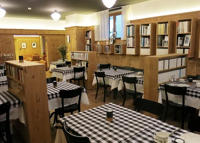 Pensiun Aldier Hotel 3*