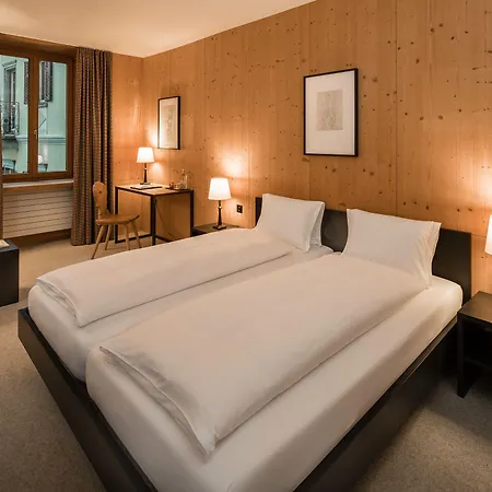 فندق Pensiun Aldier 3*